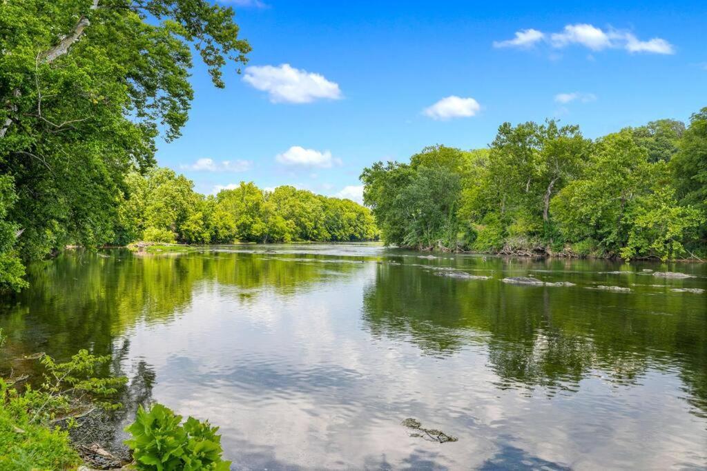 Riverside Oasis With Stunning Views, Cozy Firepit! Luray Exterior photo